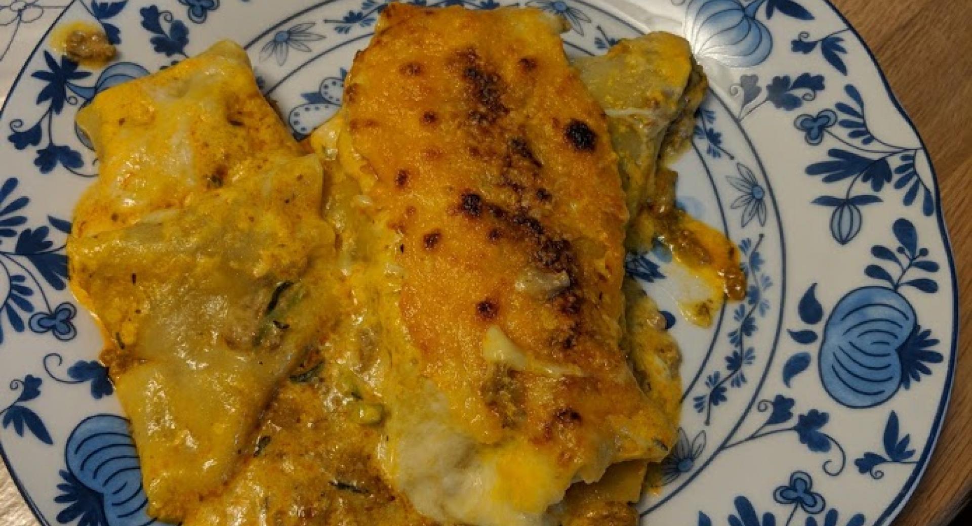 Cannelloni mit Zucchini-Hackfleisch-Füllung