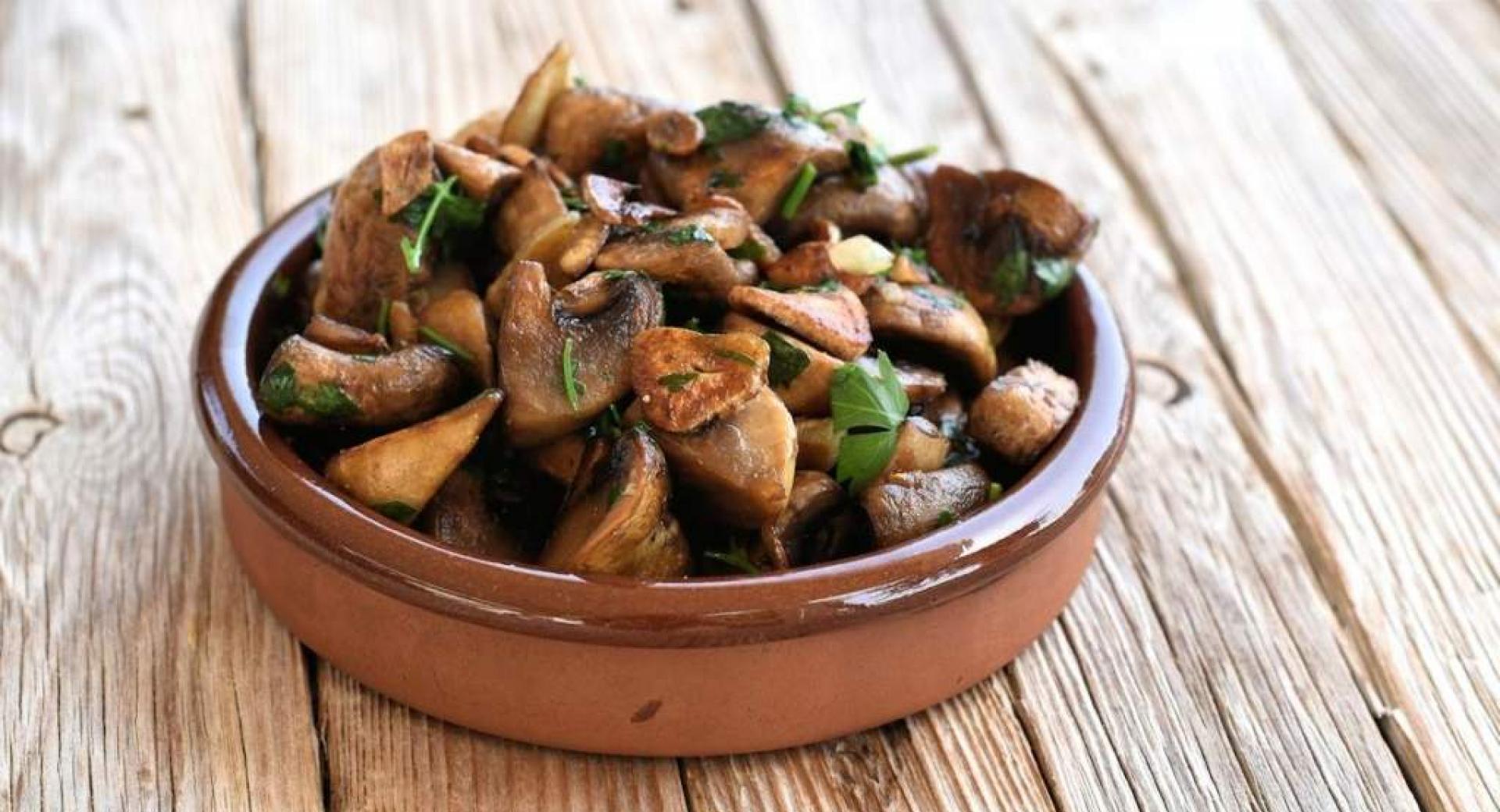 Knoblauch Champignons 