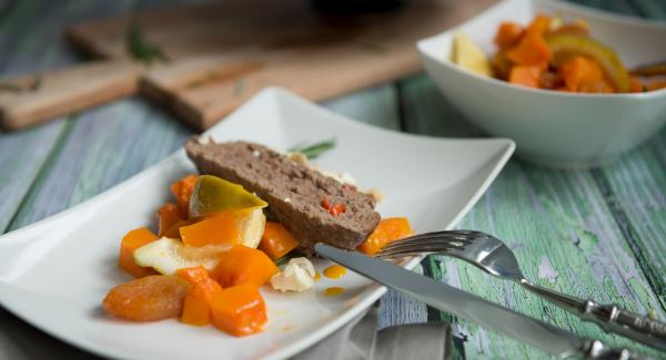 Hackbraten mit Kürbis-Chutney