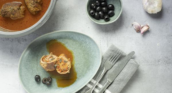 Rinderrouladen mit getrockneten Tomaten