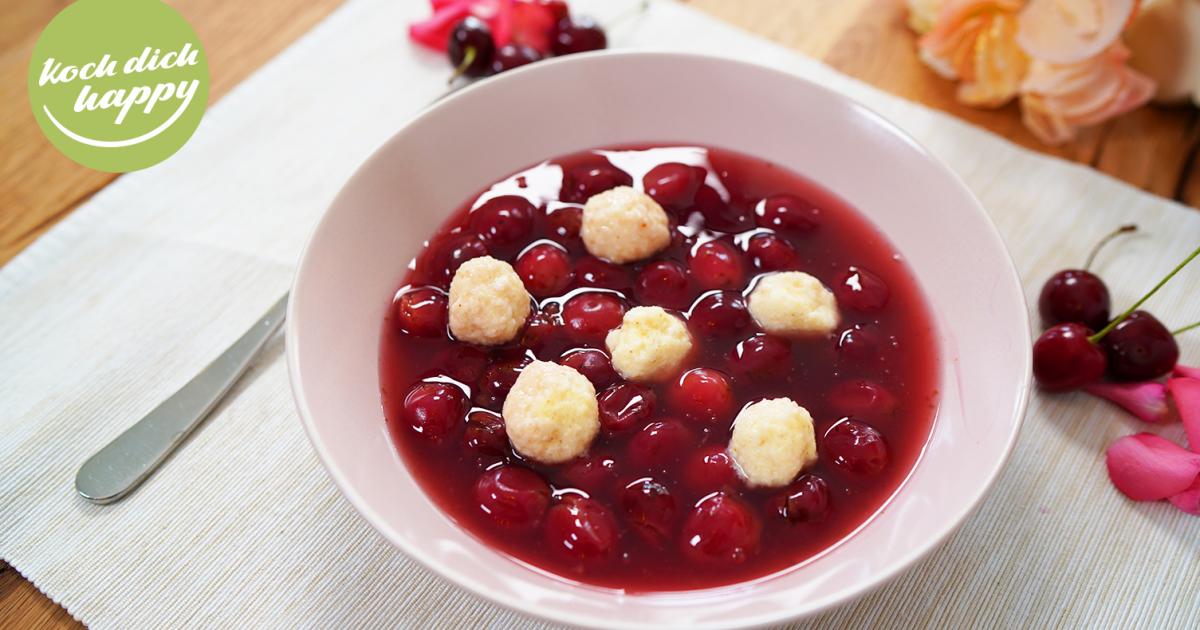 Kirschsuppe mit Grießklößchen